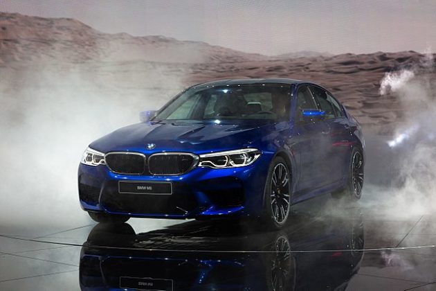 BMW M5 F90 dane techniczne Wiadomości Motoryzacyjne