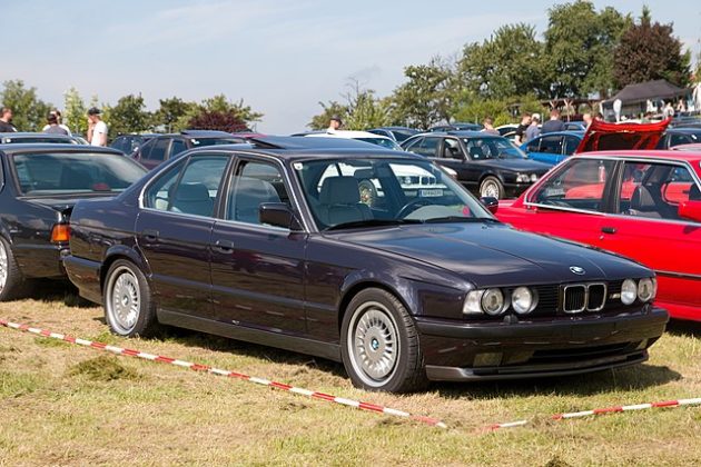 BMW M5 E34 dane techniczne Wiadomości Motoryzacyjne